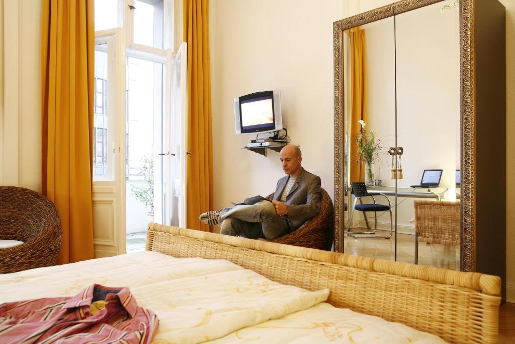 Stars Guesthouse Berlin Værelse billede